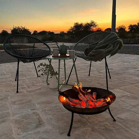 Trulli Enjoy Вилла *